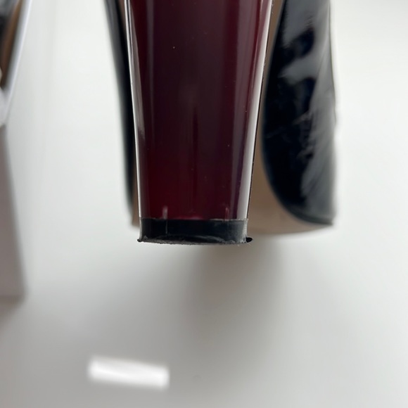 Nine West MJ Heels - Picture 10 of 10